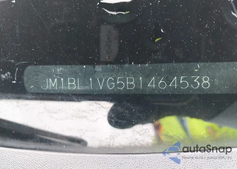 2011 Mazda Mazda3 I Touring из США, поврежденный, VIN JM1BL1VG5B1464538